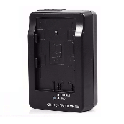 Carregador de Bateria NIKON MH-18a